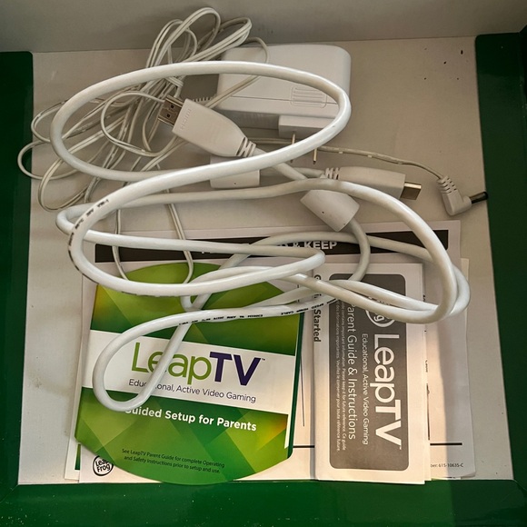 Leap TV Game System, Games, Extra Controller. - Picture 3 of 3